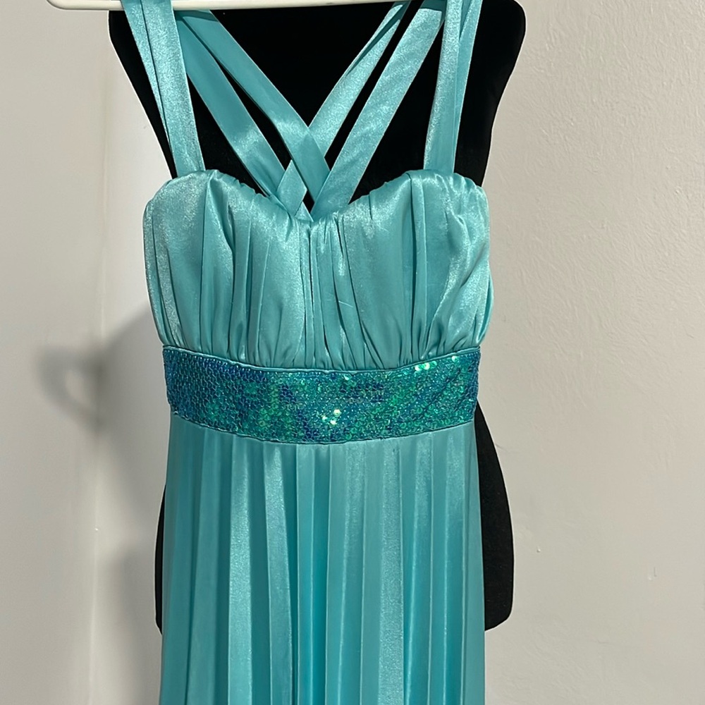 Party dress   Color esmeralda